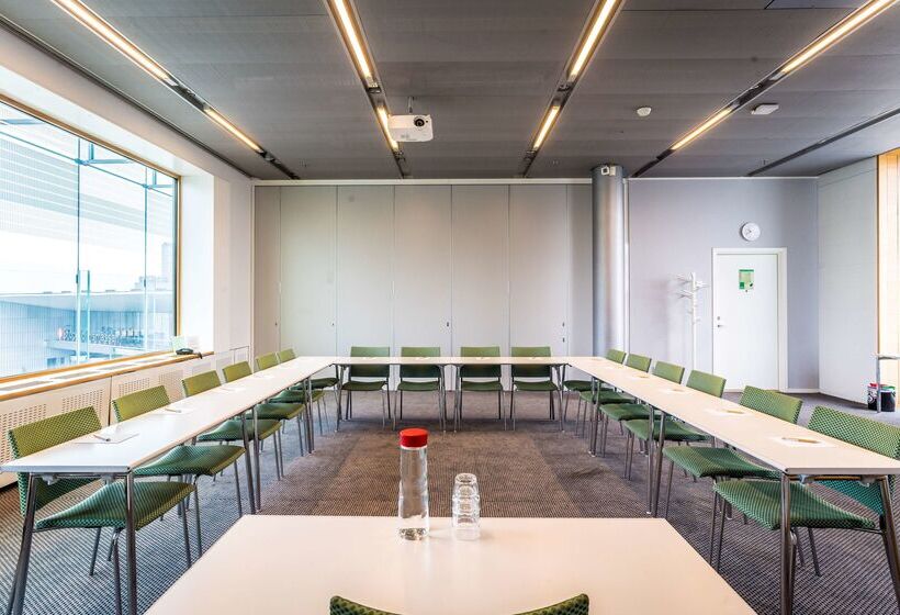 هتل Scandic Talk