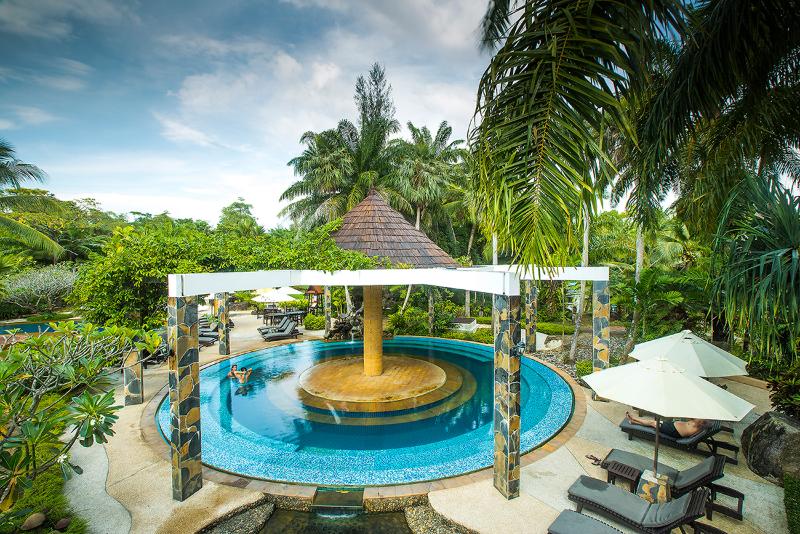 هتل The Hotspring Beach Resort & Spa   Sha Extra Plus