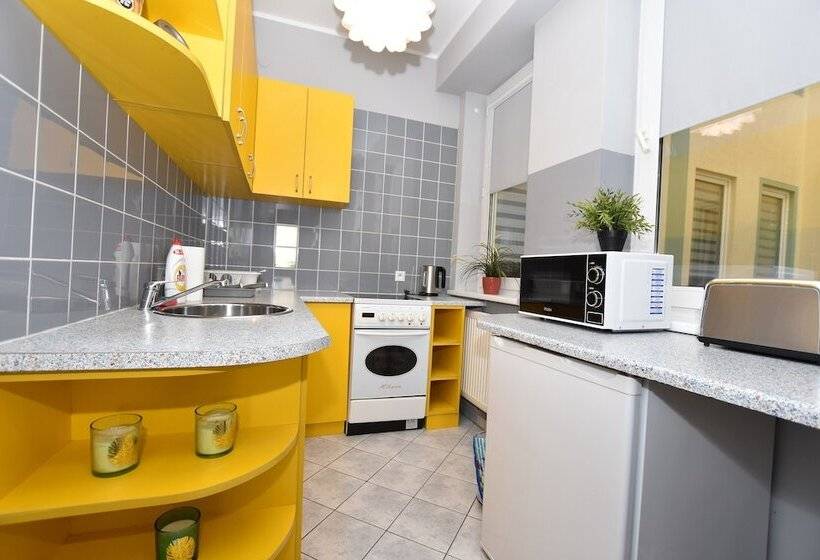 Dukes Hostel   Pokoje Prywatne, Rynek