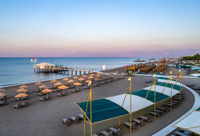 Concorde De Luxe Resort  Prive Ultra All Inclusive