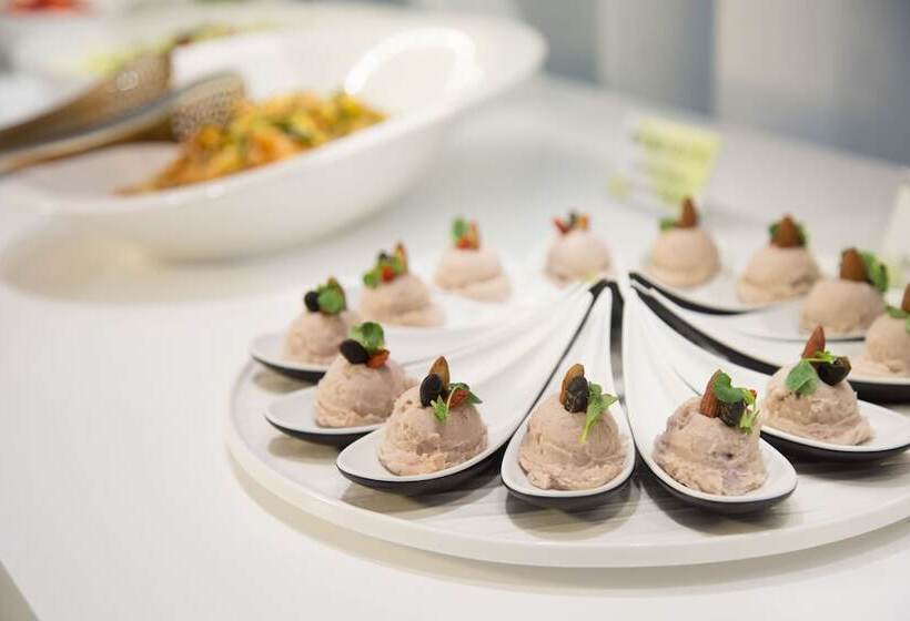 Ambience Hotel Taipei