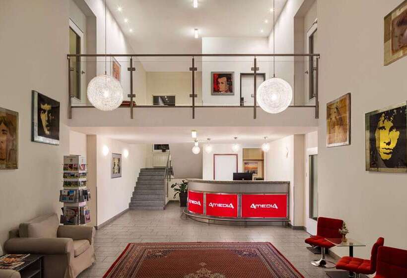 בית מלון כפרי Amedia Express Sattledt, Trademark Collection By Wyndham