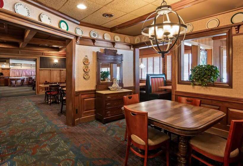 בית מלון כפרי Best Western Greenfield Inn