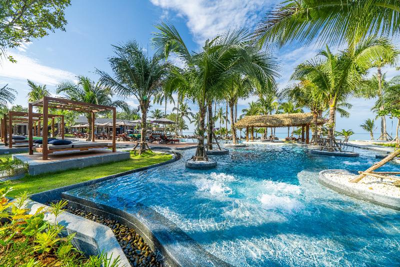 هتل La Flora Khao Lak   Sha Extra Plus