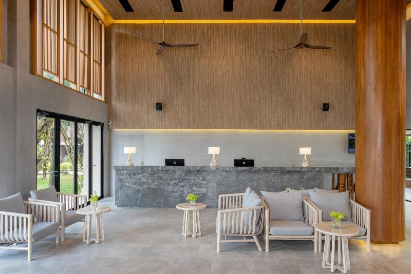 هتل La Flora Khao Lak   Sha Extra Plus