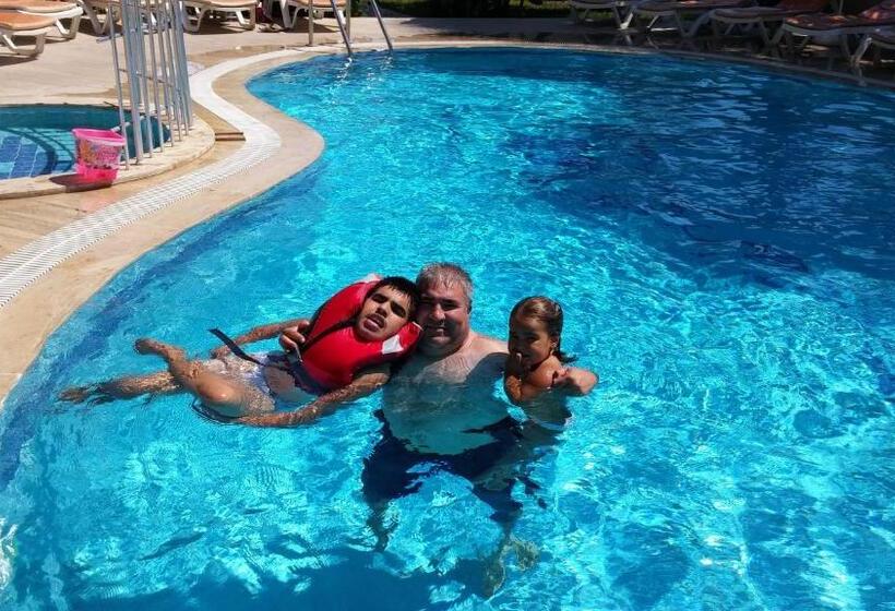 هتل Minta Apartments