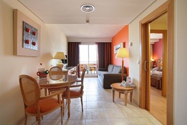 Peñiscola Plaza Suites Hotel & Spa 4* Sup