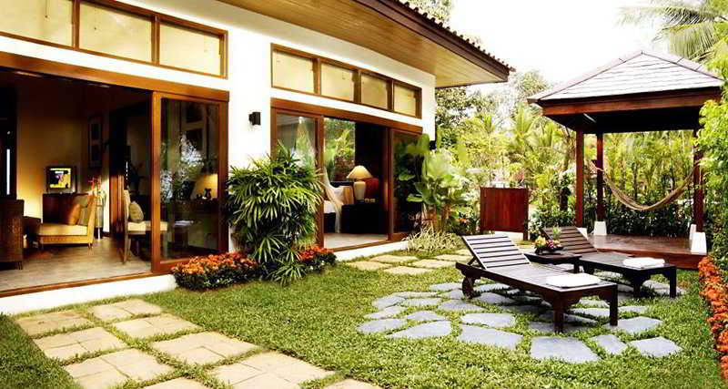 هتل The Briza Beach Resort, Samui
