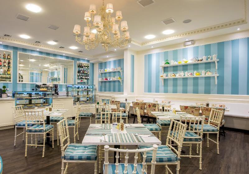 هتل Dann Carlton Quito