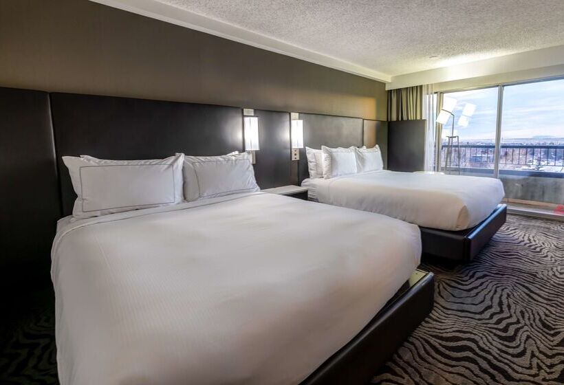 בית מלון כפרי Doubletree By Hilton Calgary North