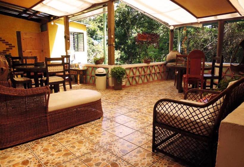 فندق Eco Suites Uxlabil Guatemala