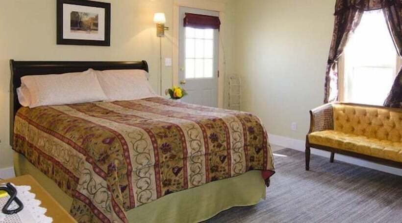 فندق Heartwood Inn