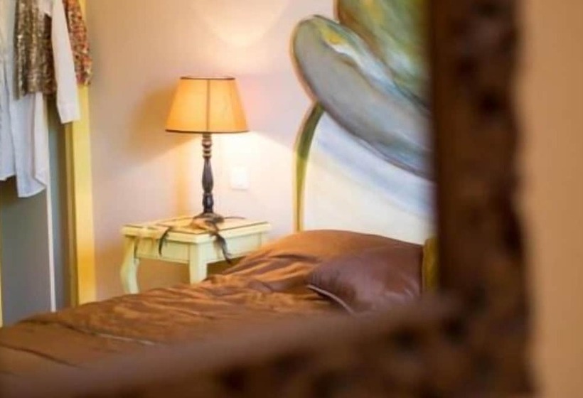 호텔 Hostellerie Du Cigalou   Teritoria