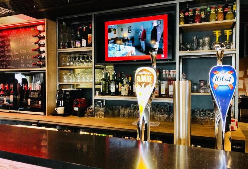 ホテル Ibis Pontarlier