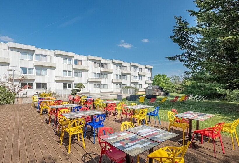 בית מלון כפרי Hôtel Akena Poitiers Nord Futuroscope