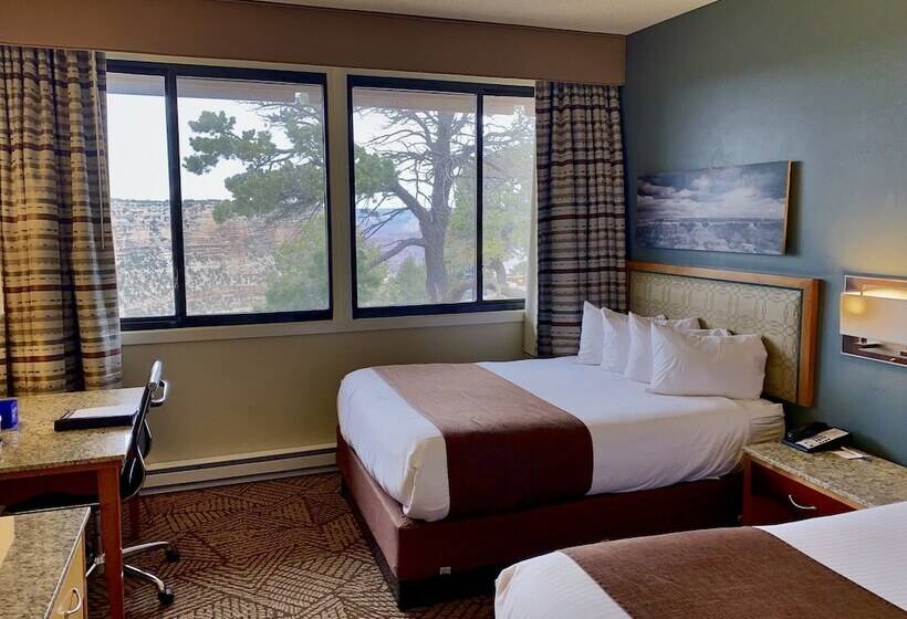 בית מלון כפרי Thunderbird Lodge   Inside The Park