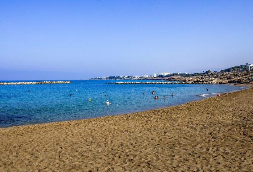 هتل Venus Beach