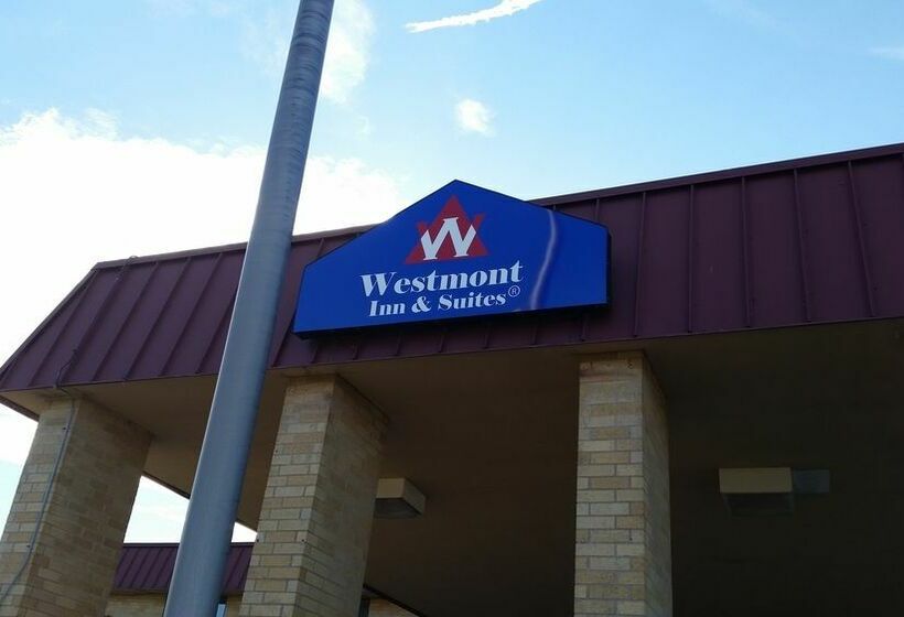 Hotel Westmont Inn & Suites