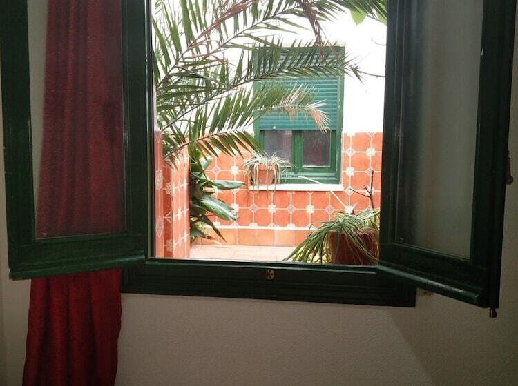 Eco Hotel Toledo