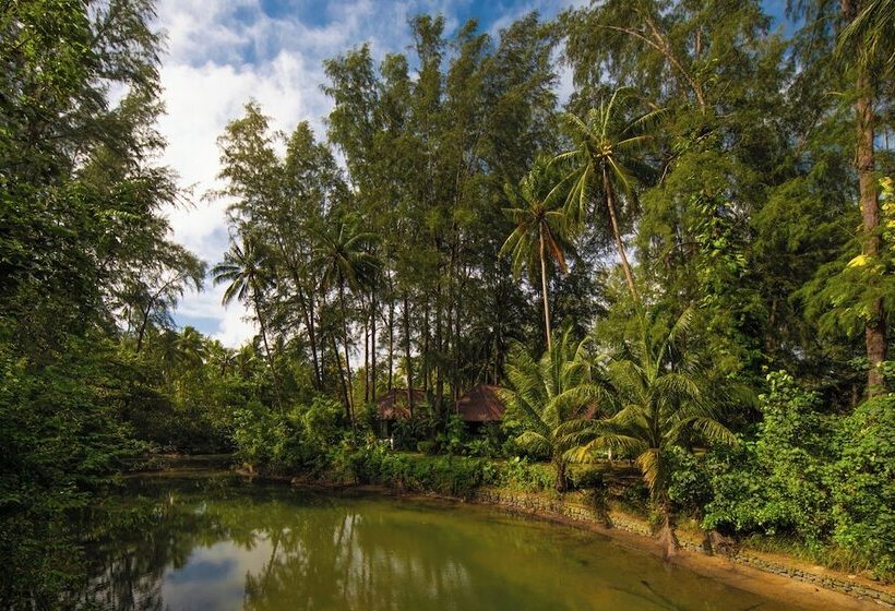 Haadson Resort