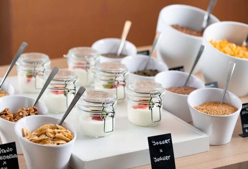 Ac Hotel Palacio Universal By Marriott