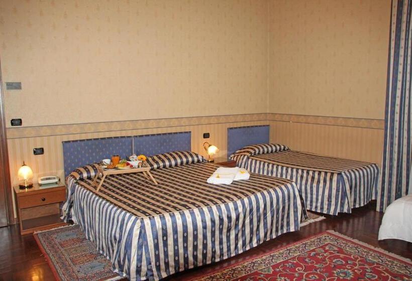 فندق Albergo Ristorante Leon D'oro