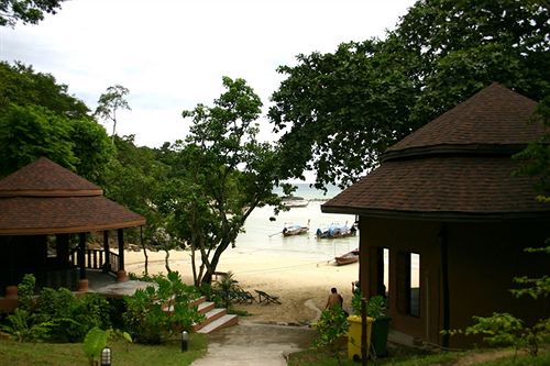 Otel Phi Phi Bayview Resort