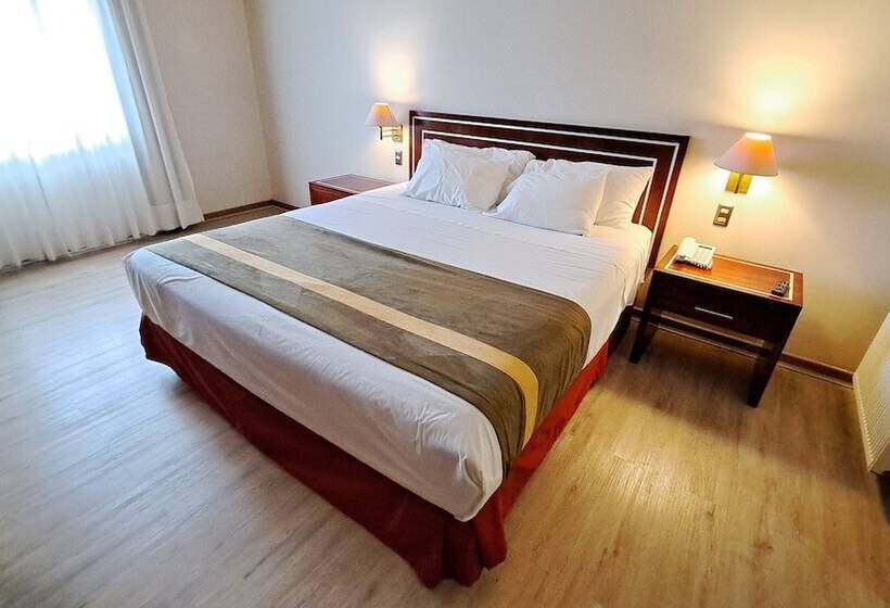 فندق Diego De Almagro Puerto Montt