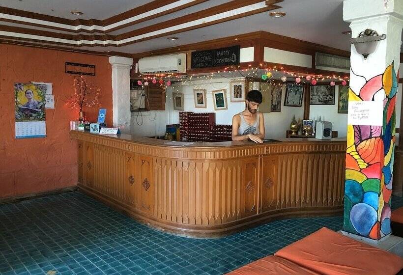 هتل Drop In Club Resort & Spa