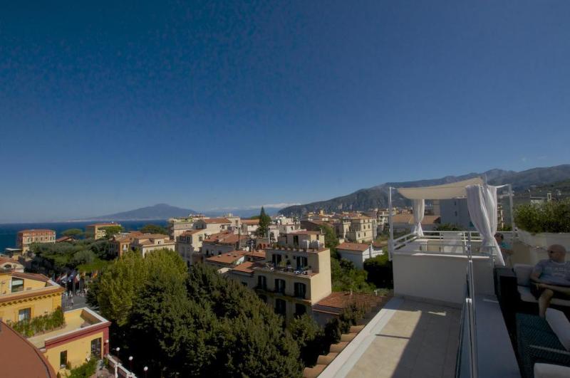 فندق Plaza Varese