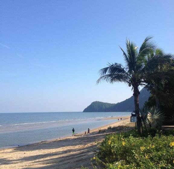 هتل Purimuntra Resort & Spa