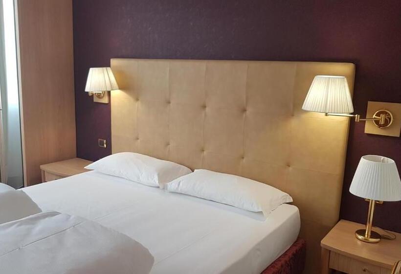 هتل Sporting Trento