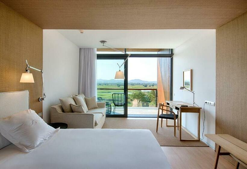 Отель Empordà Golf Resort