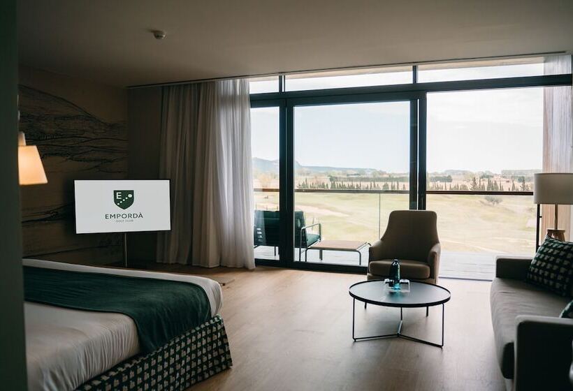 Отель Empordà Golf Resort