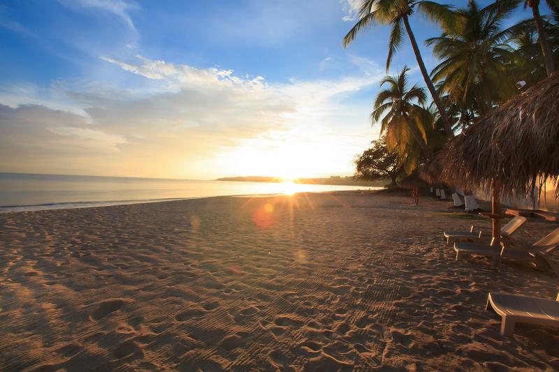 فندق Vista Vallarta All Suites On The Beach