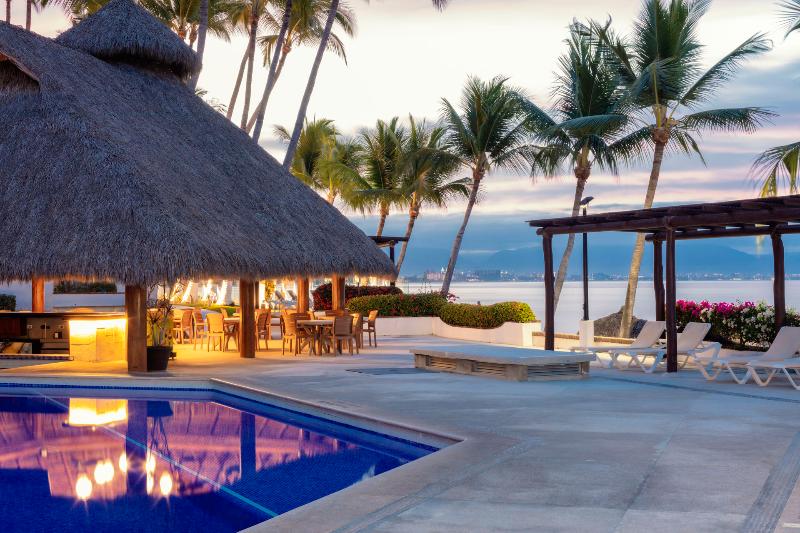 فندق Vista Vallarta All Suites On The Beach