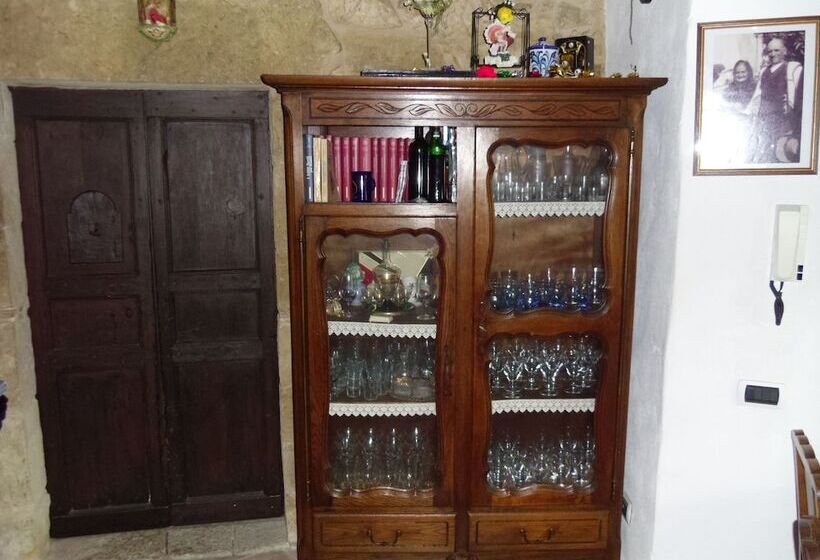 Sa Dom E Forru