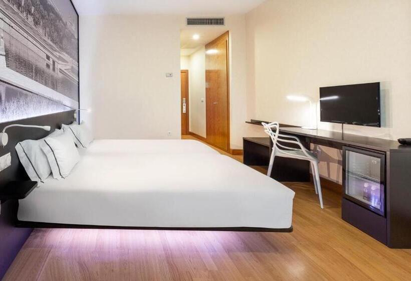 B&b Hotel Madrid Aeropuerto T4
