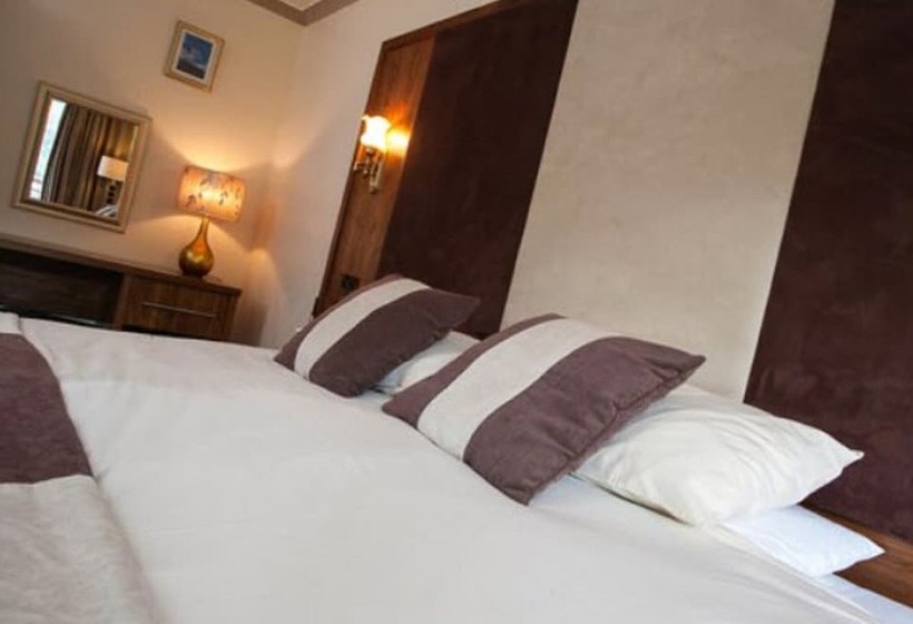 فندق Cairndow Stagecoach Inn