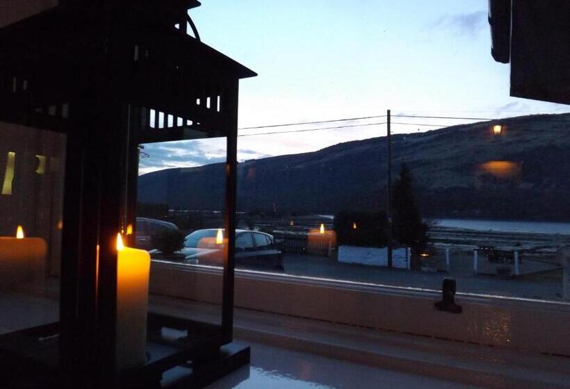 فندق Cairndow Stagecoach Inn