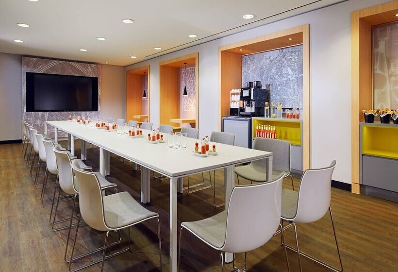 בית מלון כפרי Cologne Marriott