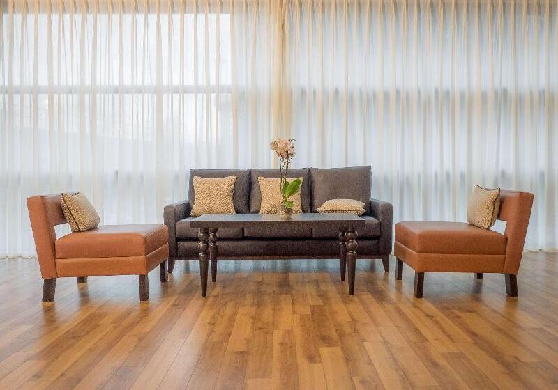 هتل Hilton London Canary Wharf