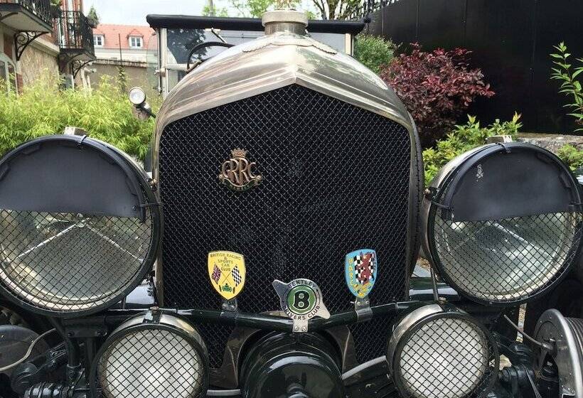 هتل Hôtel La Villa Eugene