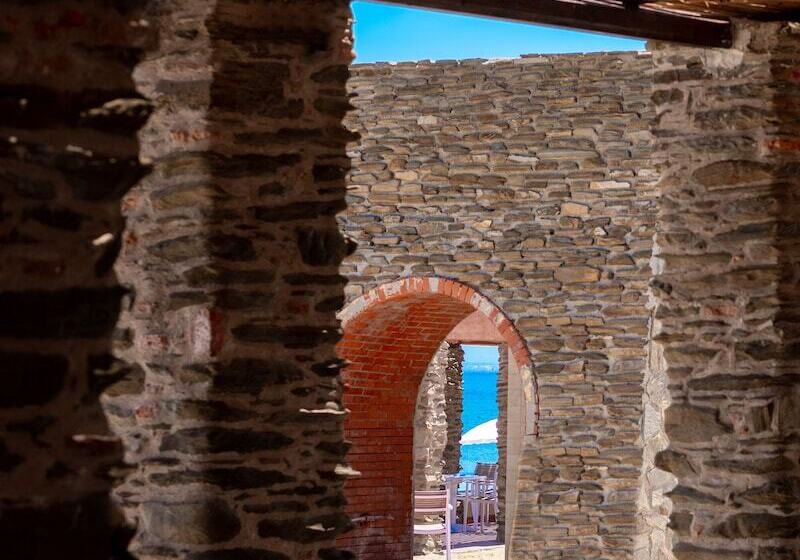 Hotel Le Tonnare Di Stintino Beach Resort