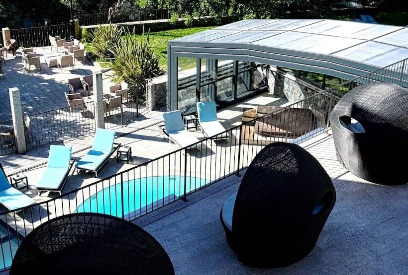 هتل Les Jardins De La Glaciere