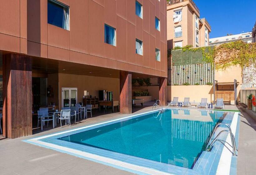 هتل Macia Real De La Alhambra