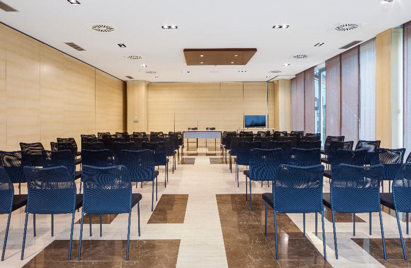 هتل Macia Real De La Alhambra