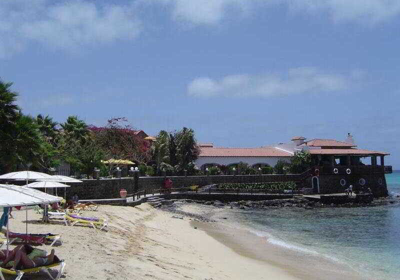 هتل Odjo D'agua