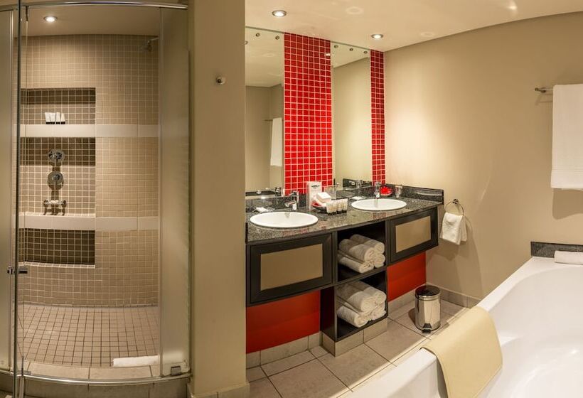 בית מלון כפרי Mondior At Emperors Palace