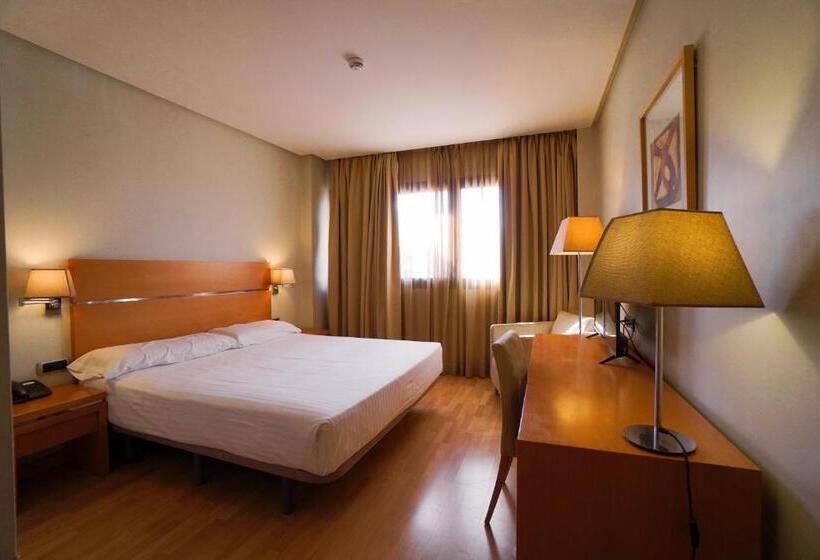 Отель Reston Valdemoro
